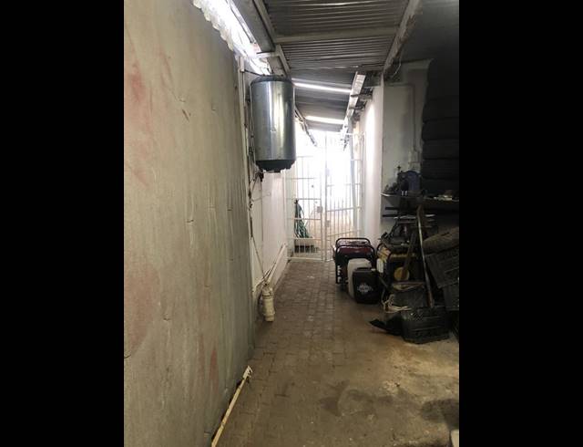 INDUSTRIAL FOR SALE IN BRAKPAN CENTRAL